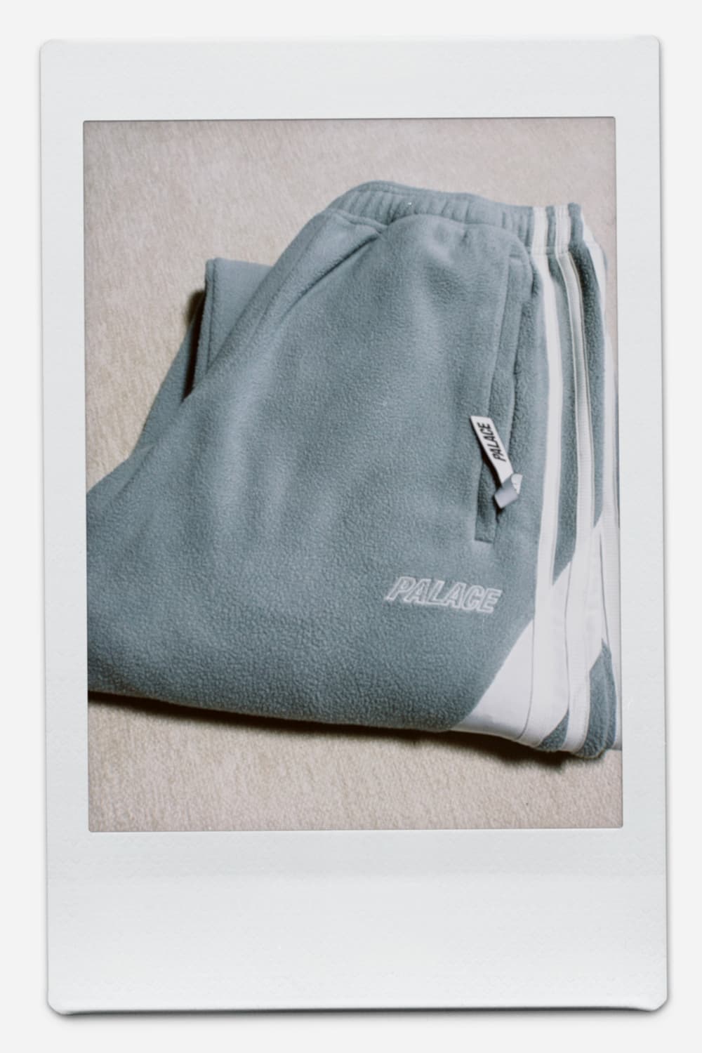 팔라스 x 아디다스 조거 팬츠 (플리스소재) 상품이미지1