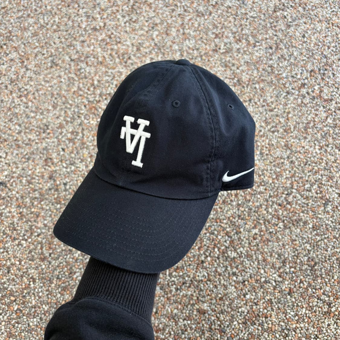 4. 나이키 코비커스텀 볼캡 상품이미지1