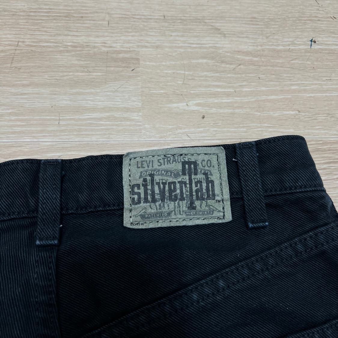 리바이스 여성 실버탭 클래식 스트레이트 데님팬츠 청바지 [흑청] 26 상품이미지5