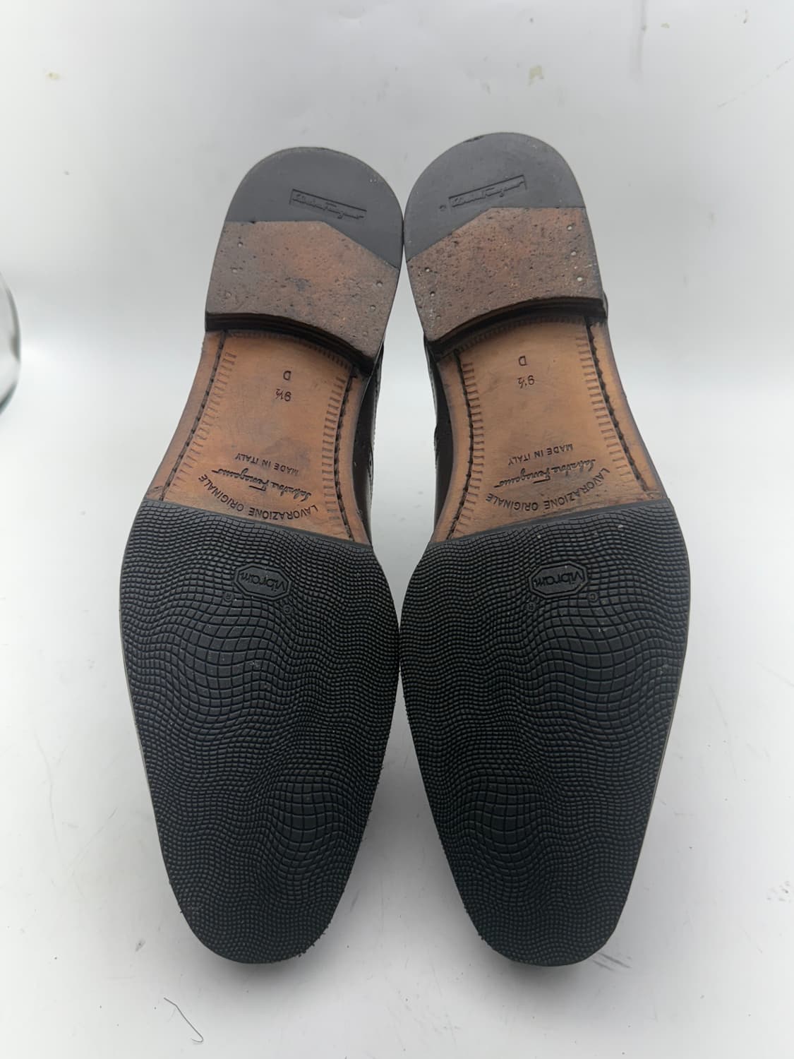 정품)페라가모부츠270/275 상품이미지8