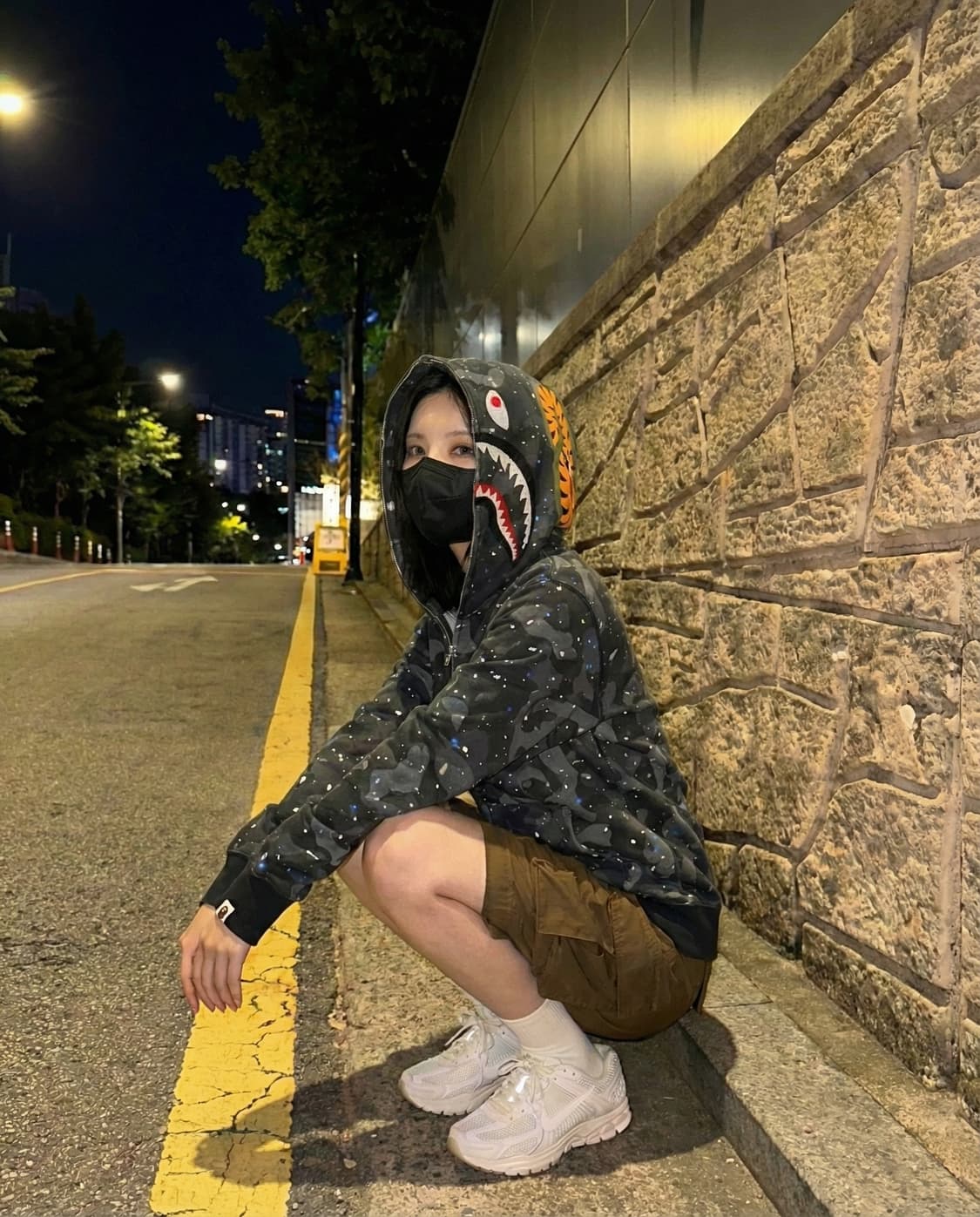 (BAPE) 샤크 풀집업 후드 – 다크 카모 상품이미지1