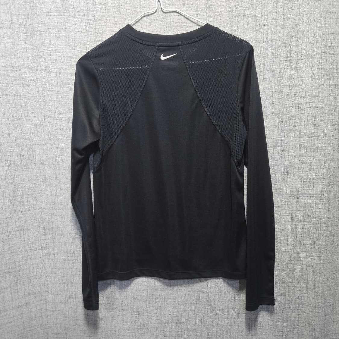 나이키 여성  스우시 드라이핏 러닝 긴팔 블랙  상품이미지2