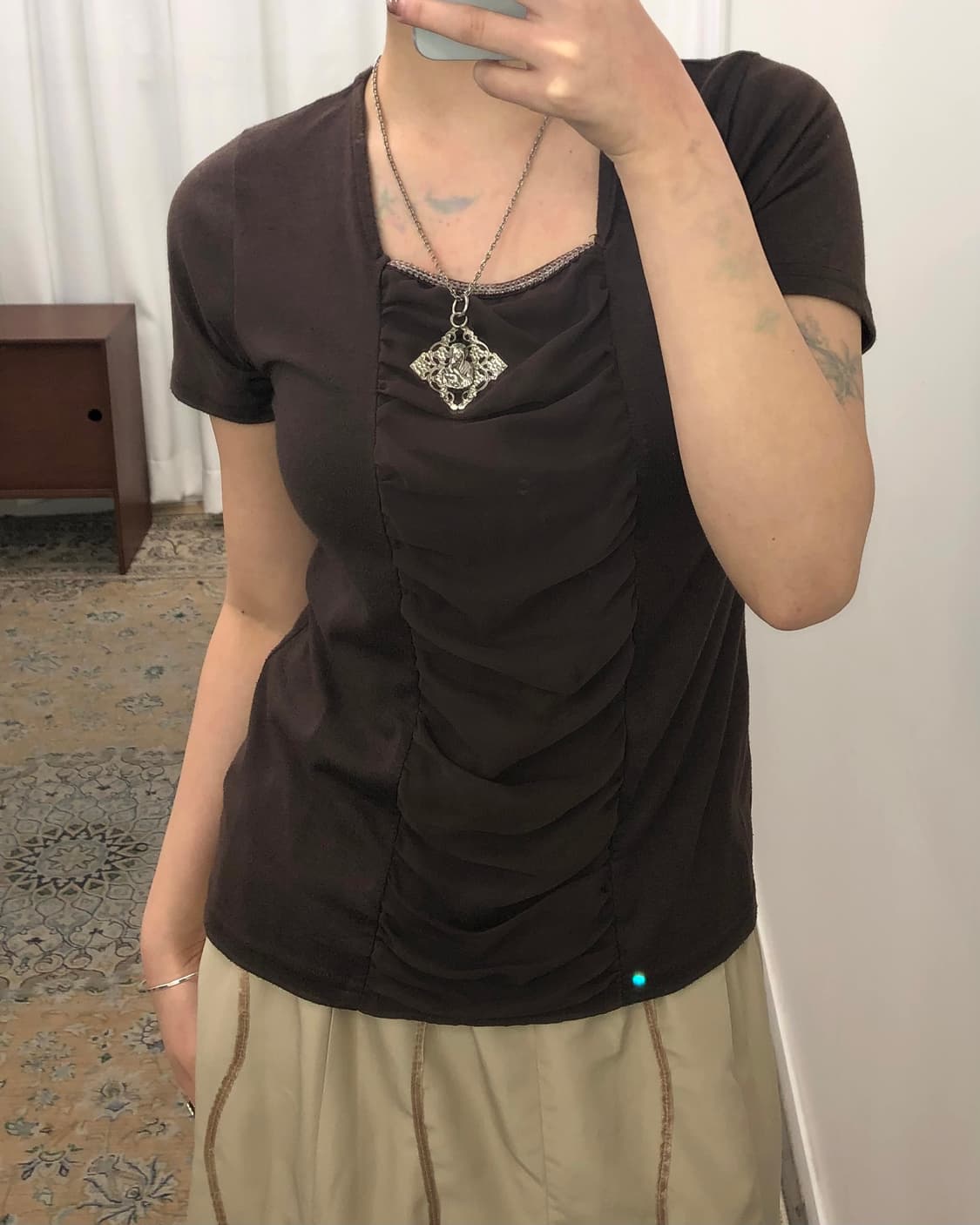 스퀘어넥 브라운 셔링 반팔 상품이미지2