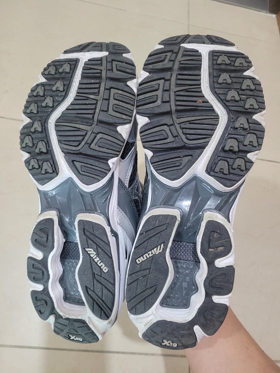 미즈노 웨이브라이더10 285 상품이미지3