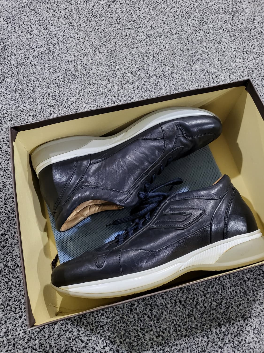 체사레 파치오티 상품이미지8