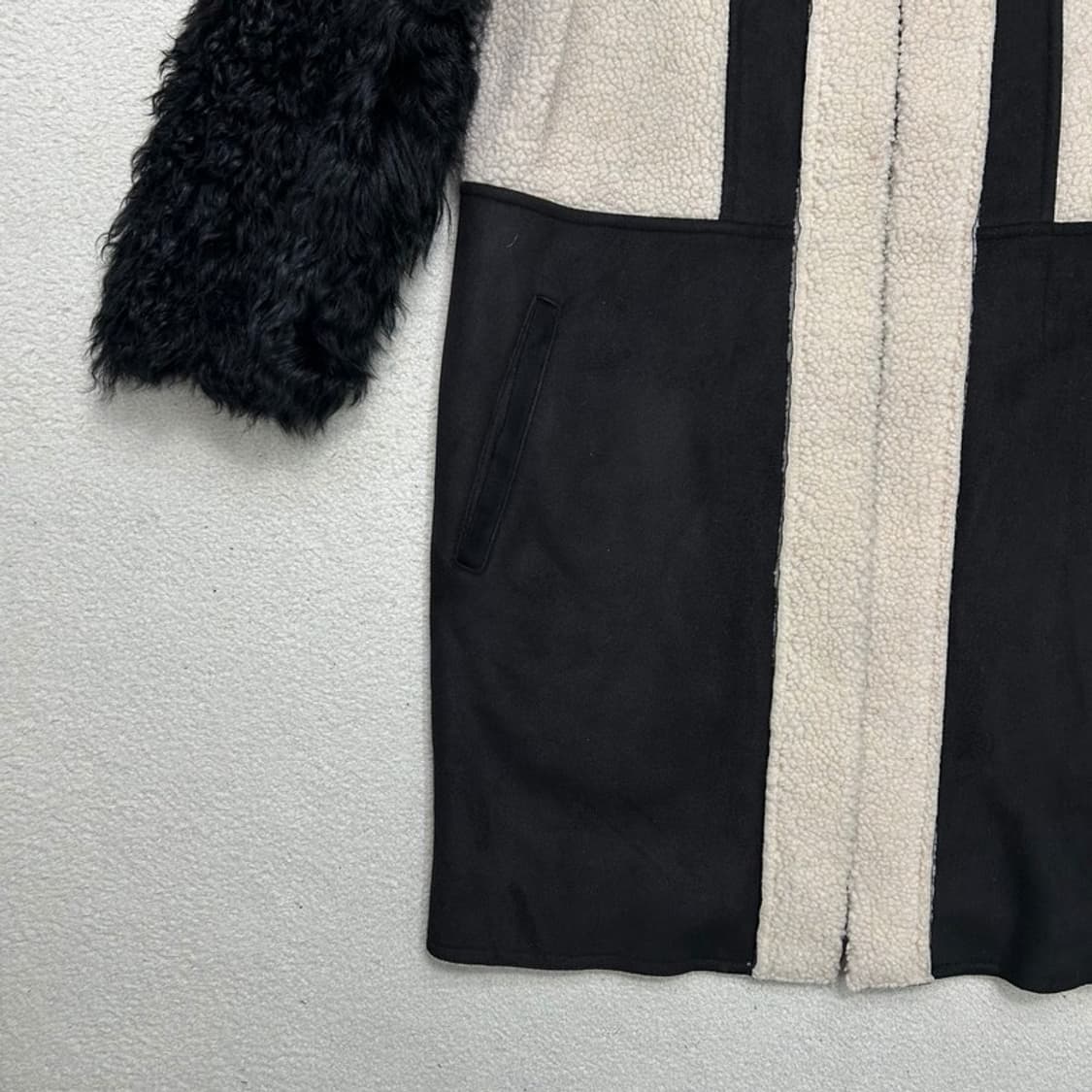 마쥬 시어링 배색 퍼코트 1 상품이미지2