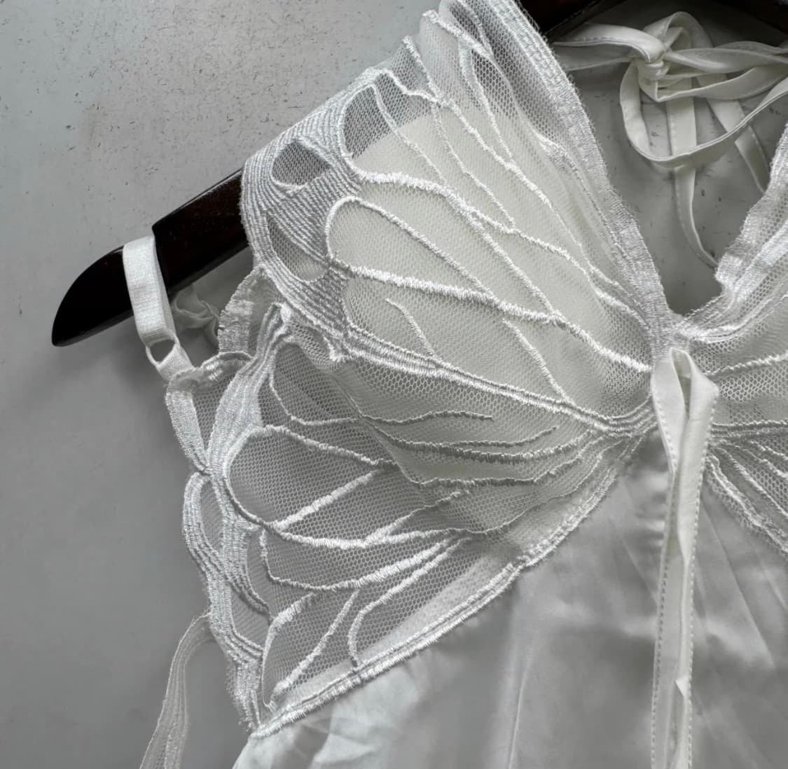 빈티지 나비 자수 블라우스 슬리브리스 상품이미지2