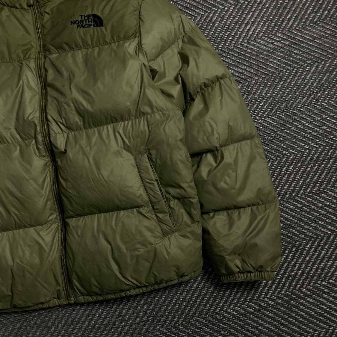 노스페이스 온 볼 마운틴 경량 다운 푸퍼 패딩 올리브 y 4671 상품이미지3
