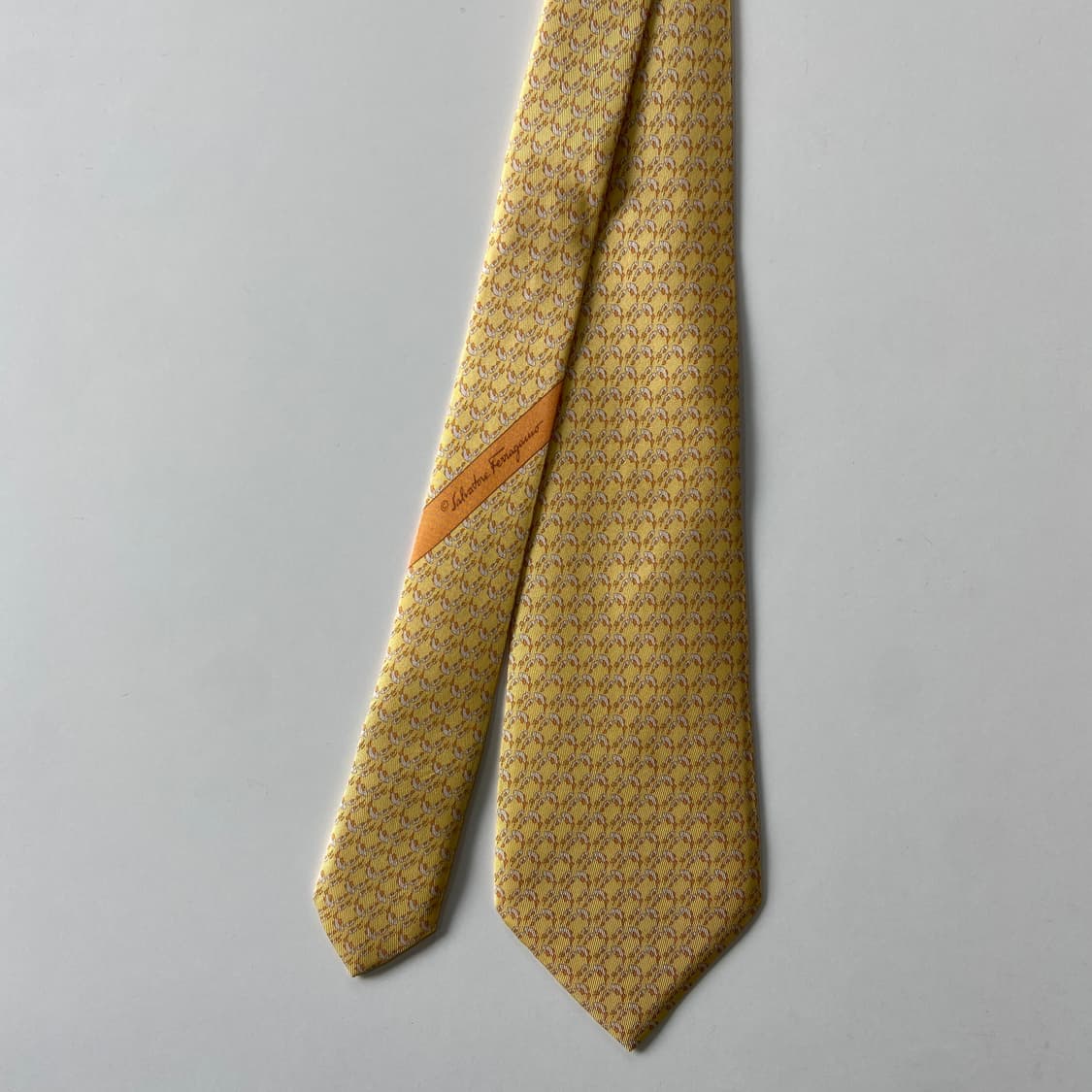 페레가모(Ferragamo) 명품 정품 넥타이 상품이미지1