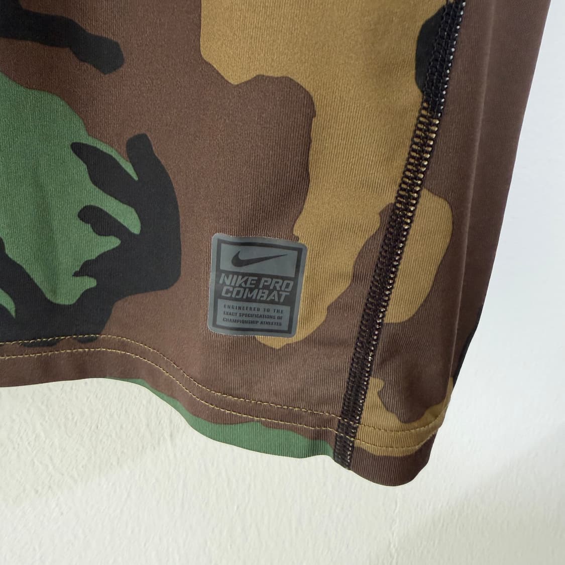 [2XL] 나이키 하이퍼쿨티드 카모 티셔츠 상품이미지5