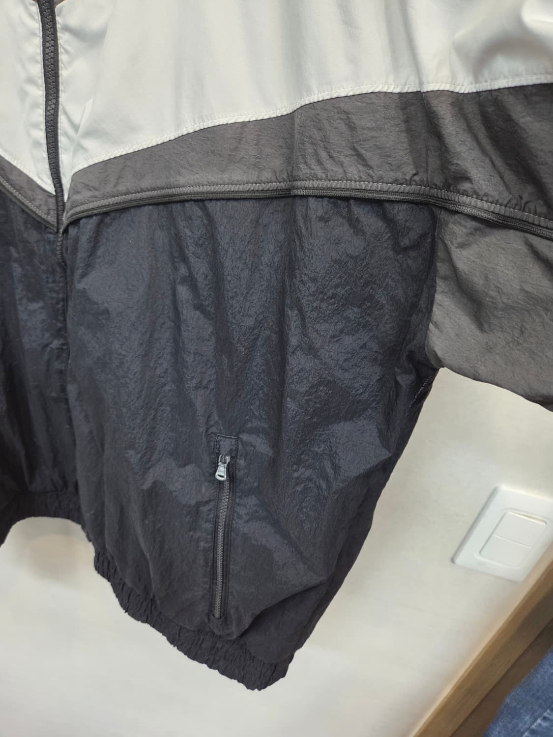 언더아머 레트로 우븐 바람막이 집업자켓 xxl 상품이미지7