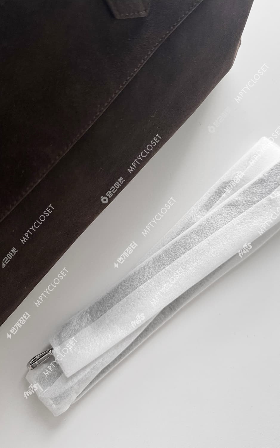 타임옴므 25fw 스웨이드 포켓 더플백 다크브라운 상품이미지8