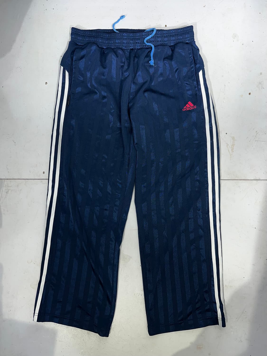 아디다스 네이비 핑크 스몰 로고 화이트 삼선 와이드 트랙 팬츠 L 상품이미지4