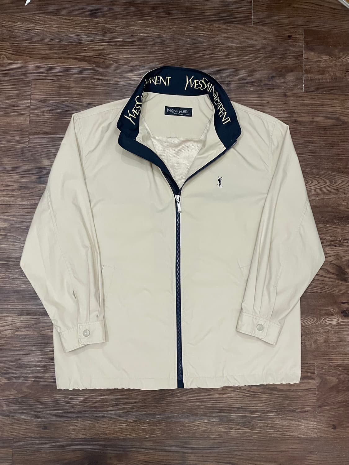 입생로랑 YSL 베이지 바람막이 자켓 상품이미지3