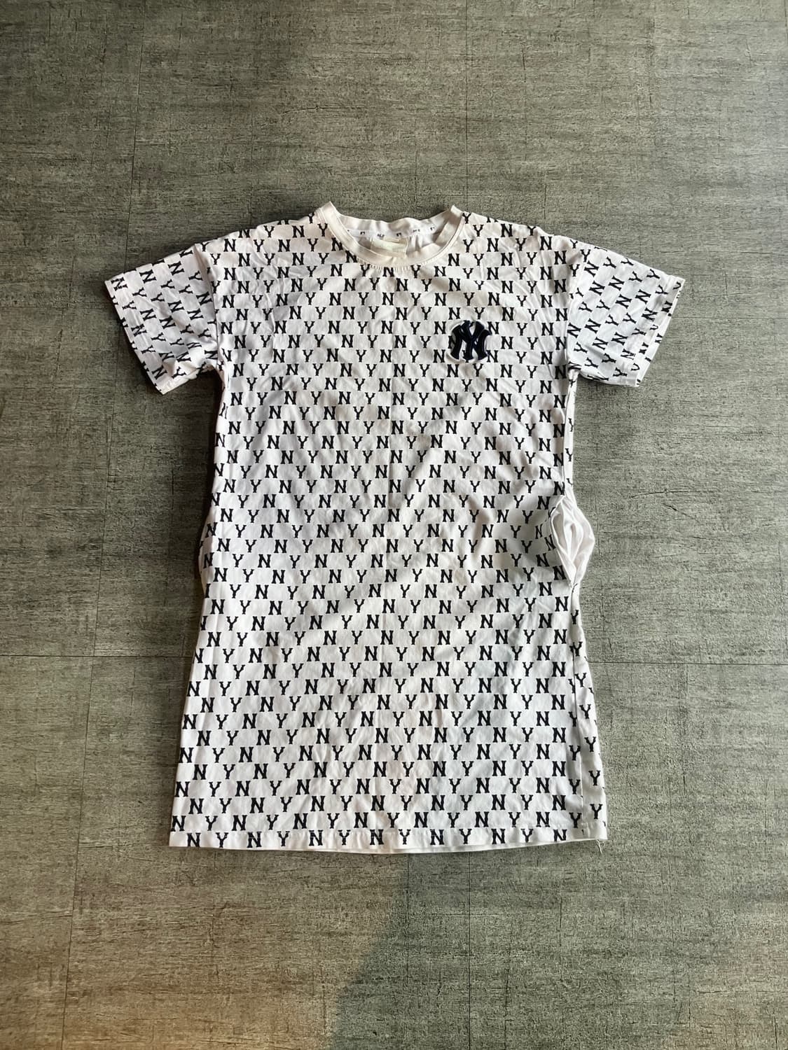 Mlb 엠엘비 모노그램로고 반팔원피스 상품이미지1