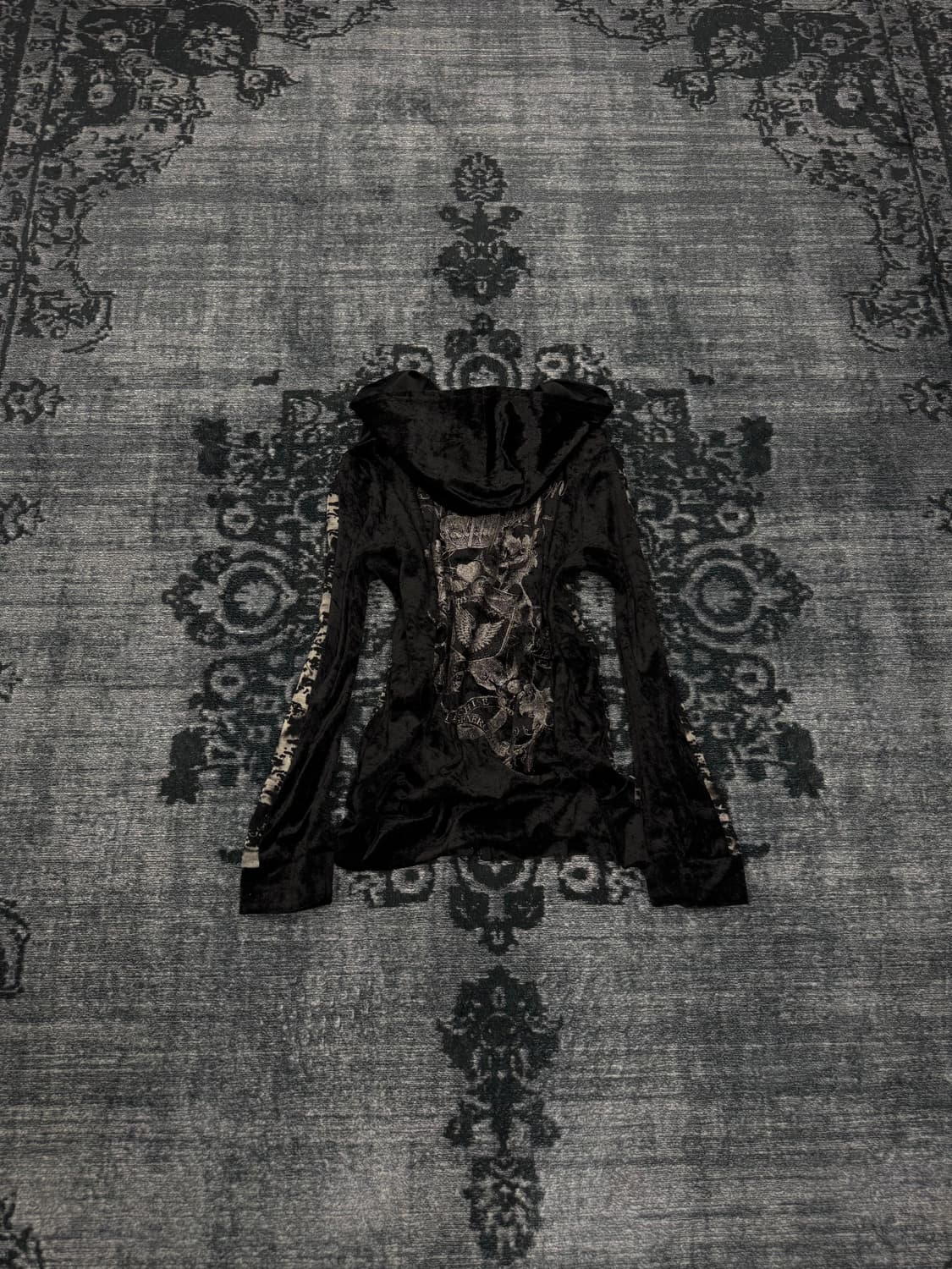 Algonquins back printing velour parker 상품이미지1