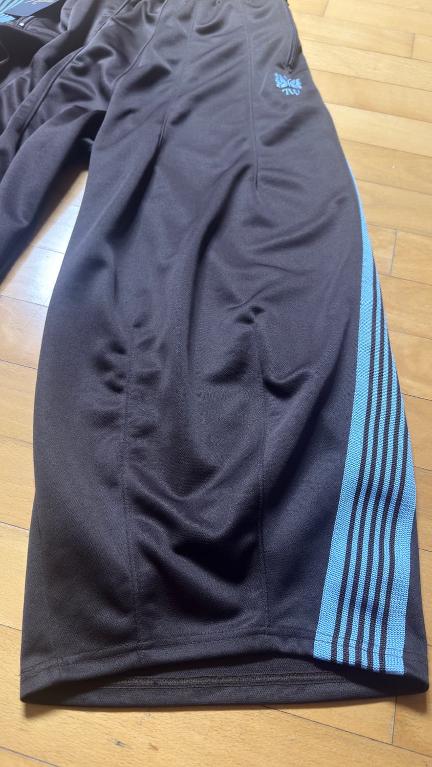 니들스 hd 트랙팬츠 브라운 판매합니다 상품이미지4