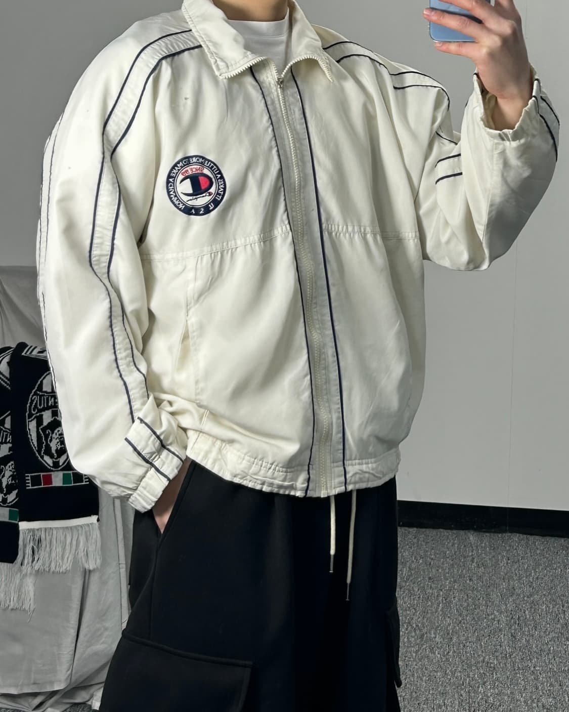 챔피온 올드스쿨 아이보리 바람막이 자켓  상품이미지2