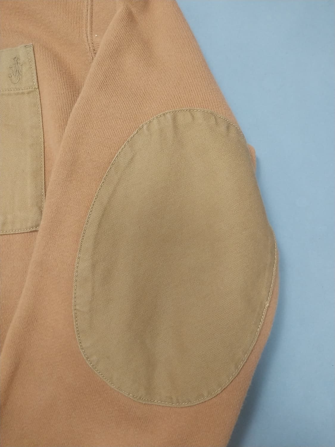 [L] 유니클로 X JW앤더슨 브릭 브라운 맨투맨 콜라보 상품이미지4