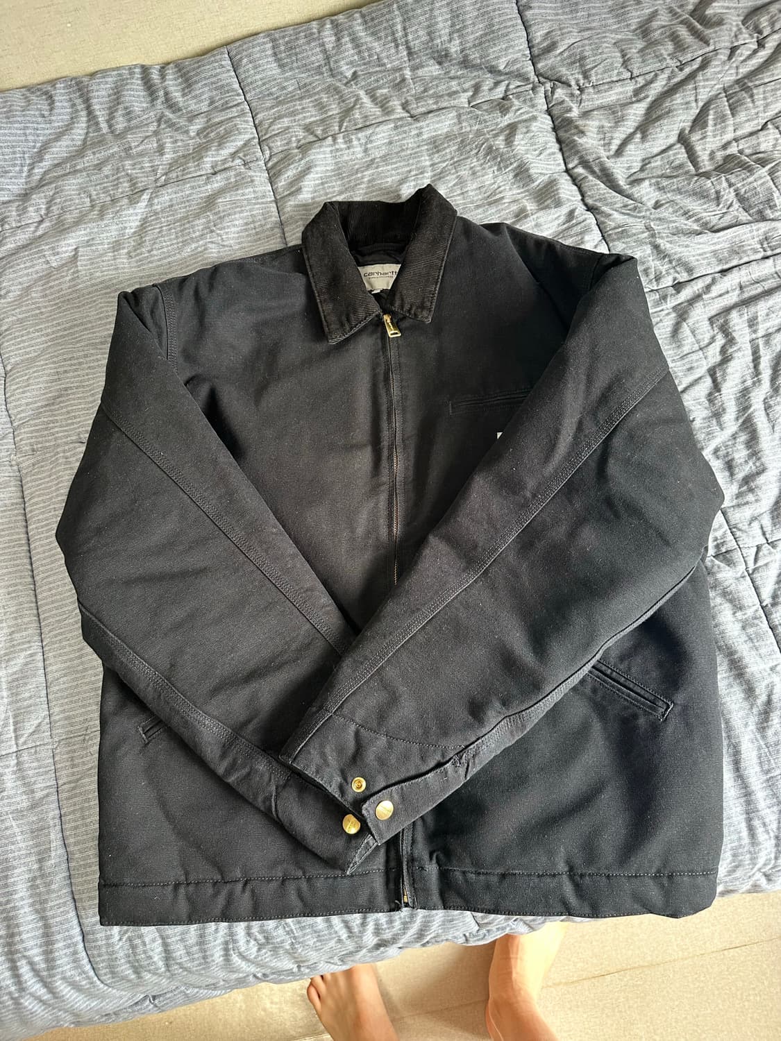 칼하트 WIP 오가닉 디어본 캔버스 OG 디트로이트 자켓 블랙 에이지드  상품이미지1