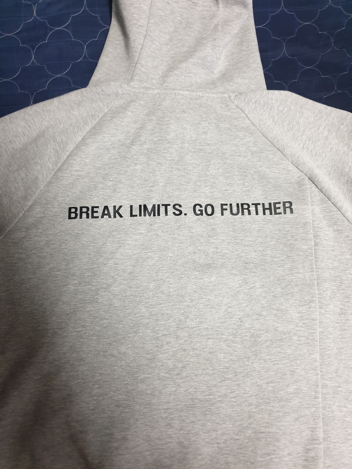 (단종매물) 데상트 언발란스 절개 포켓 자수로고 후드티 그레이 (L) 상품이미지5