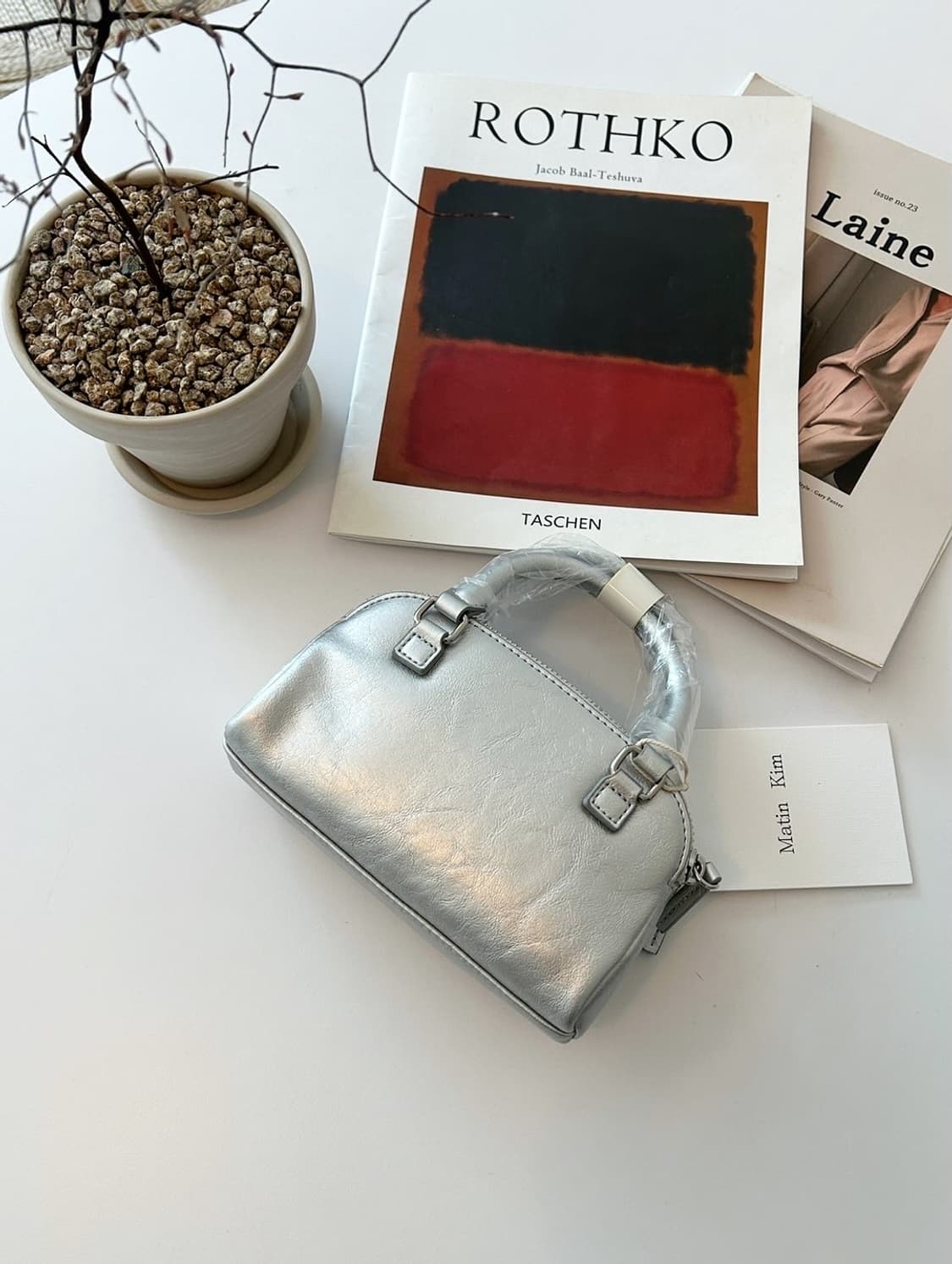 [OS] 마뗑킴 더블 지퍼 미니 크로스백 실버 상품이미지3