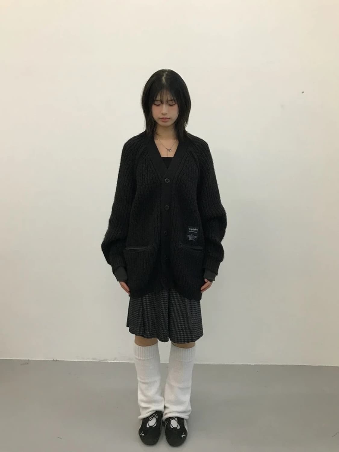 GU x UNDERCOVER Black Knit Cardigan 상품이미지1