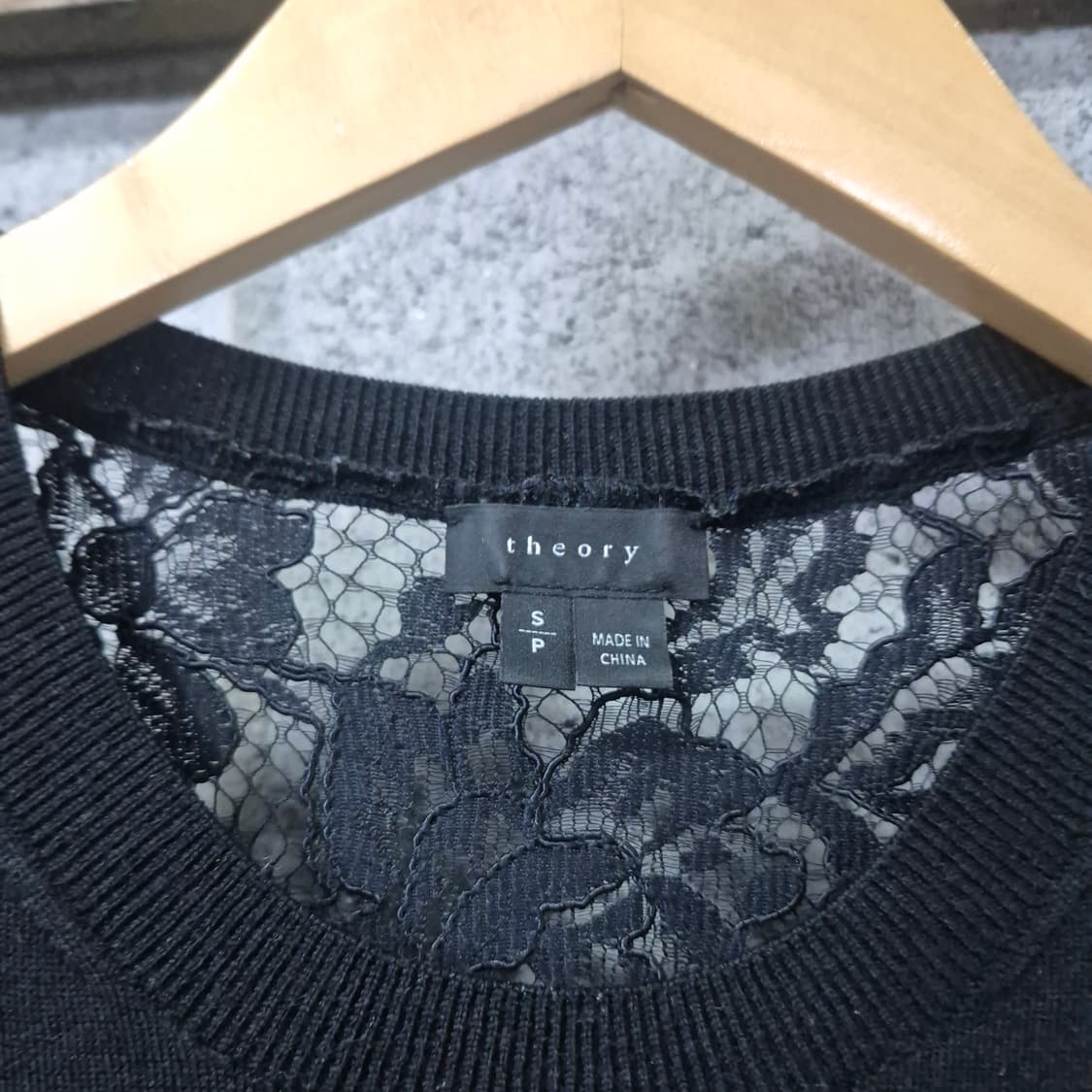 띠어리 레이스 니트티 상품이미지3