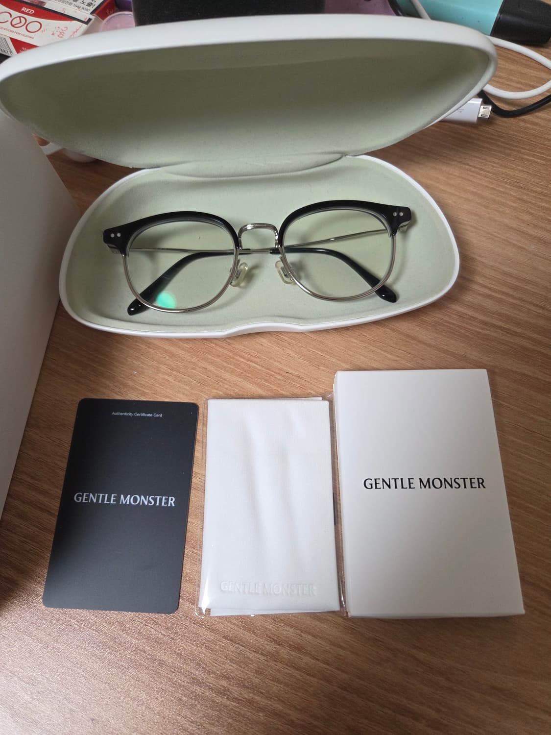 젠틀몬스터 안경 알리오01 상품이미지3