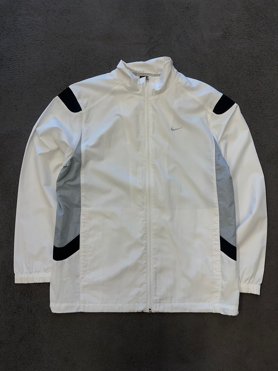 나이키 올드스쿨 바람막이 처분 대장급  상품이미지1