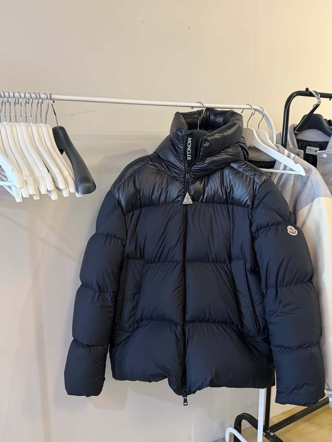 [S급/5]22FW 몽클레어 DAMAVAND 구스다운 후드 패딩점퍼 상품이미지1