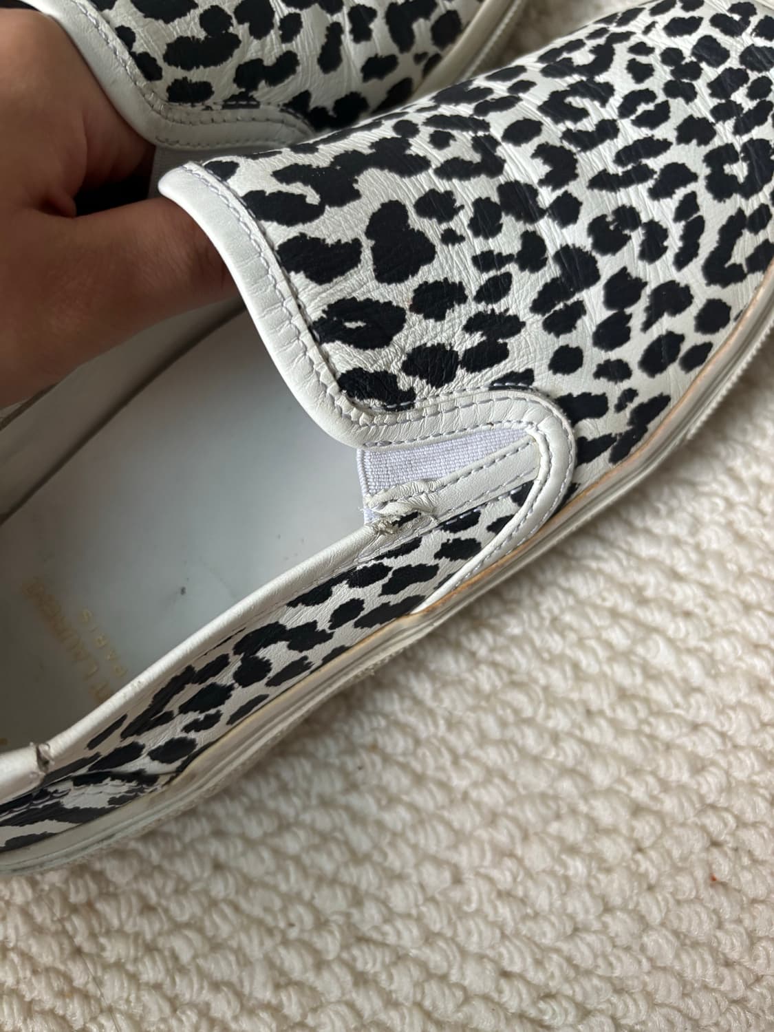 saint laurent babycat slip on sneakers 상품이미지4