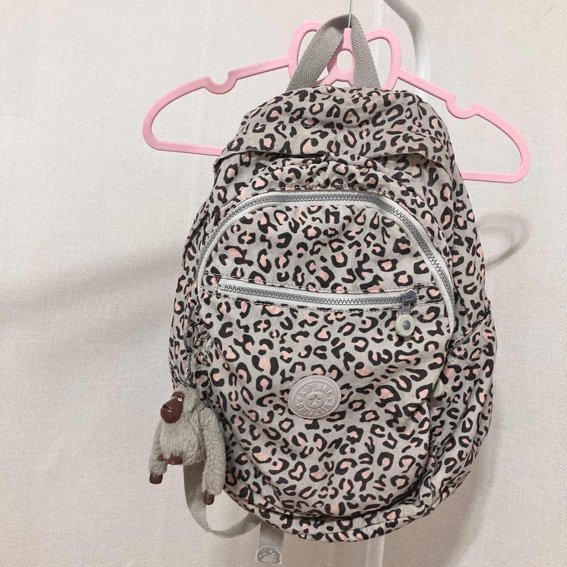 키플링 레오파드 백팩 상품이미지2
