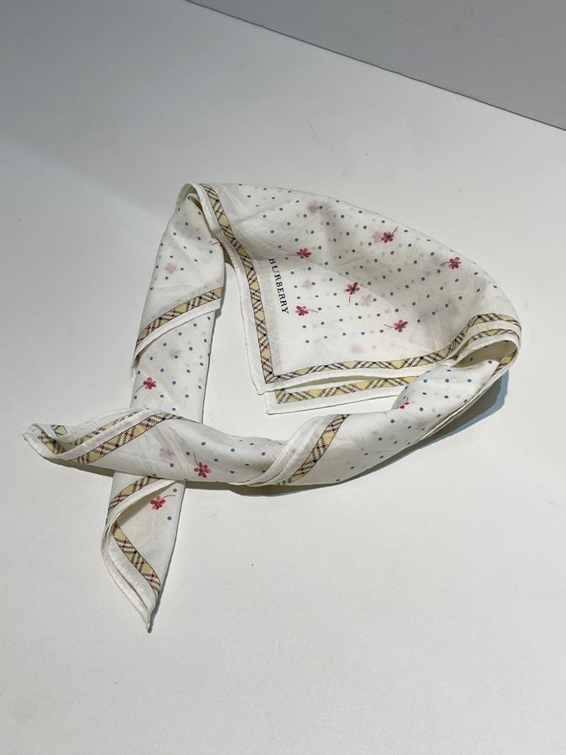 버버리 00s 시그니처 재팬 도트 쁘띠 반다나 손수건 A1211 상품이미지1