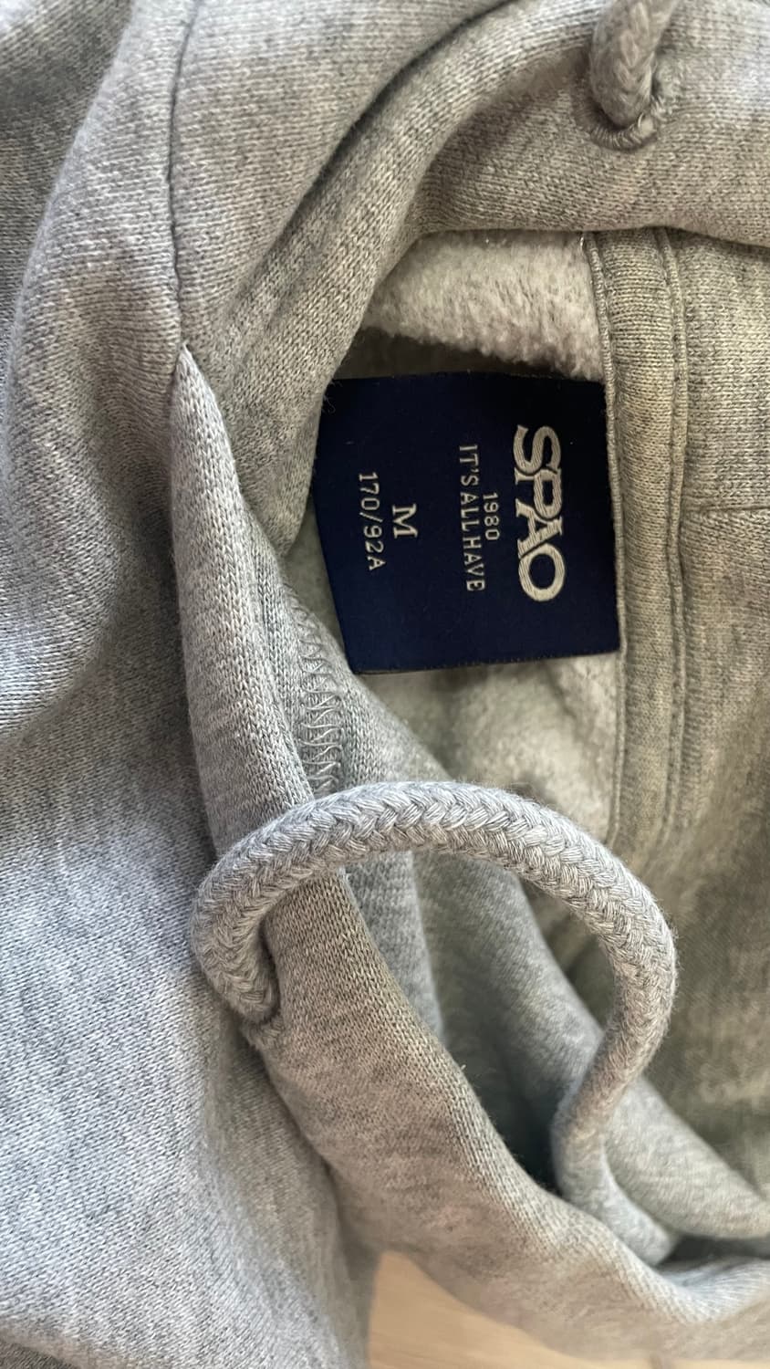 스파오 회색 후드티 상품이미지4