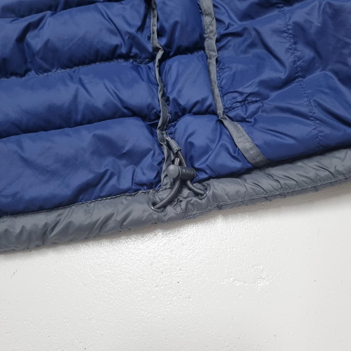 타미힐피거 덕다운 경량패딩 그레이 - S 상품이미지7
