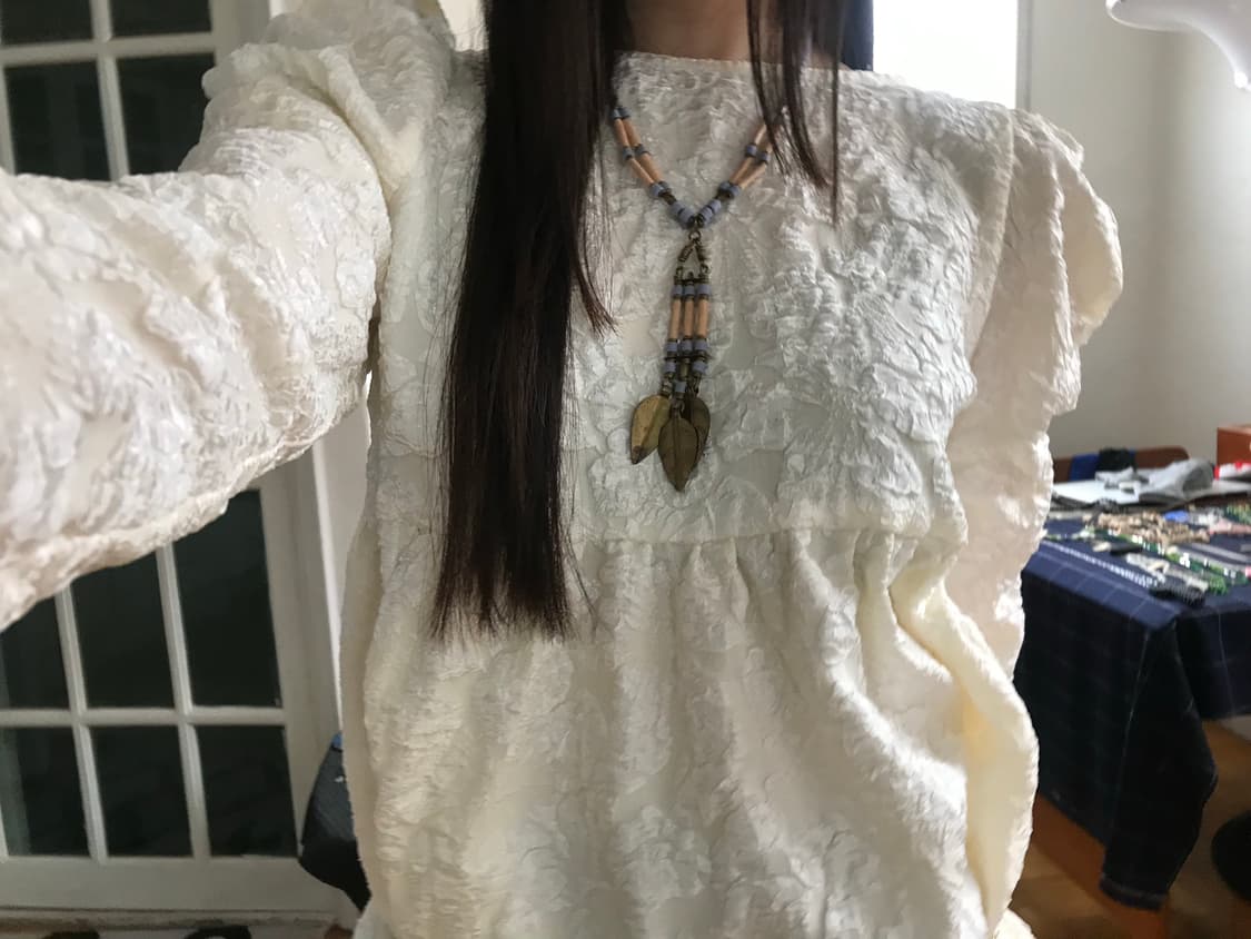 vintage ivory pattern blouse 상품이미지4