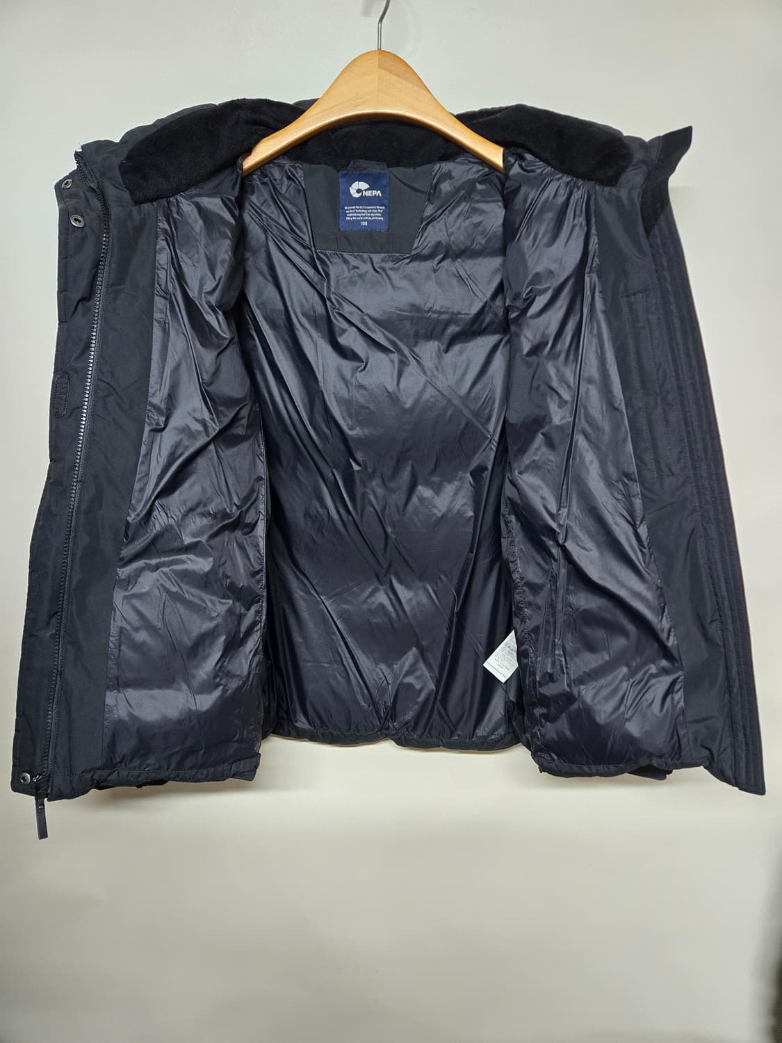 네파 NEPA 블랙 덕다운 패딩 점퍼  남녀공용 100 상품이미지3