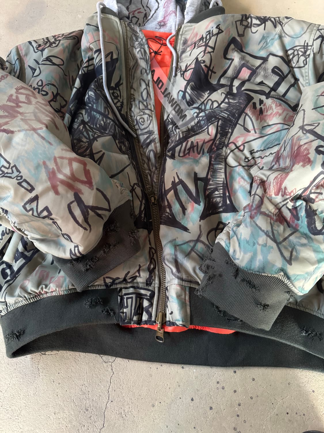 모와롤라 그래피티 봄버 XL 새상품 상품이미지4