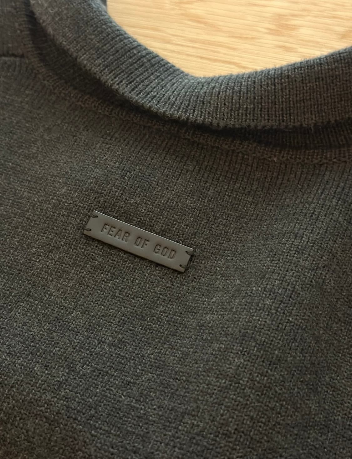 Fear of God 폴로 차콜 스웨터 상품이미지5