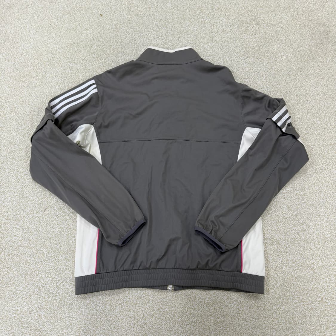 [L/G] 아디다스 여성 퍼포먼스 디태처블 슬리브 자켓 1231T1 상품이미지2