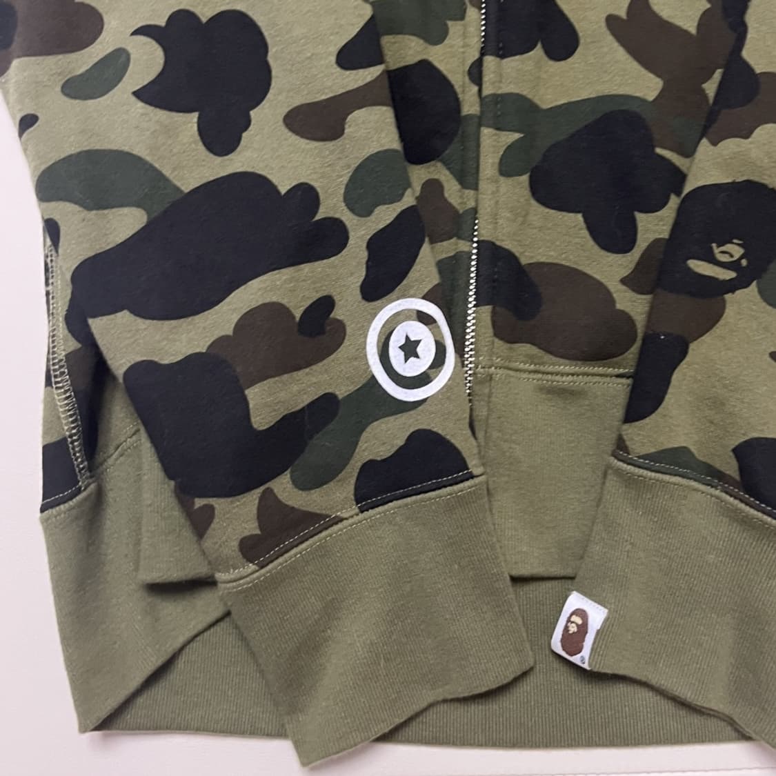 베이프 카모 샤크 풀 후드집업 상품이미지2