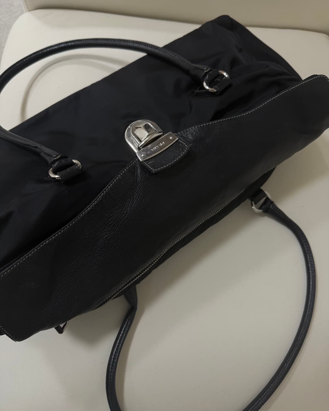 프라다 바게트백 숄더백 상품이미지3