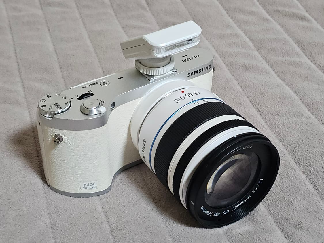 삼성 NX300M 미러리스 카메라  상품이미지3