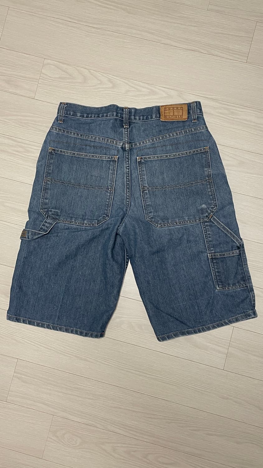 Tommy Jeans 버뮤다 팬츠 32 상품이미지1