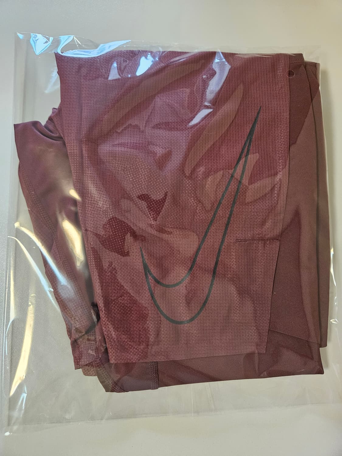 [해외M]나이키 에어로스위프트 하이브리드 2in1 러닝 쇼츠 버건디자주색 상품이미지3