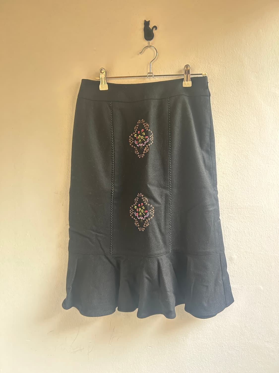 자수 치마  상품이미지1