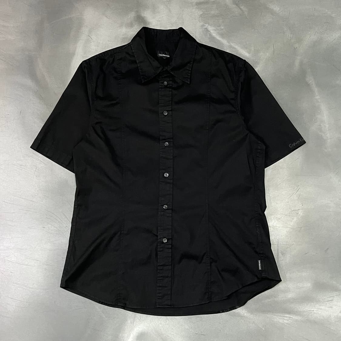  캘빈클라인 진스 다크 하프 셔츠 y16224 상품이미지1