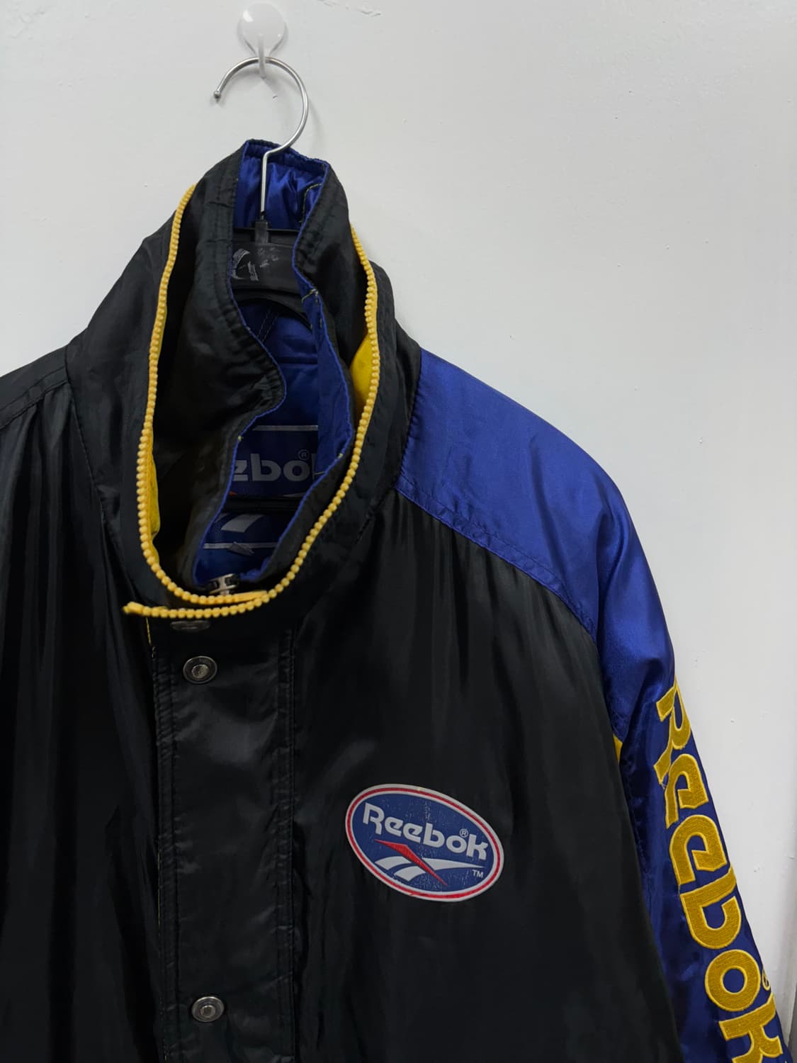 아식스 올드스쿨 점퍼 상품이미지3