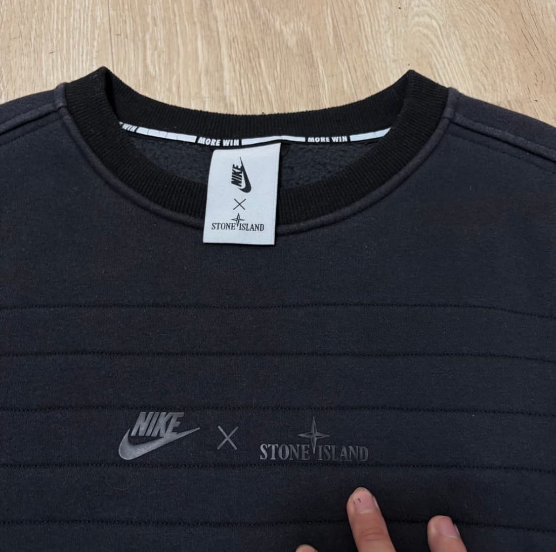 스톤아일랜드 x 나이키 맨투맨 상품이미지2
